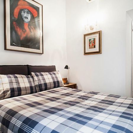 Santa Cecilia Apartment Roma Dış mekan fotoğraf