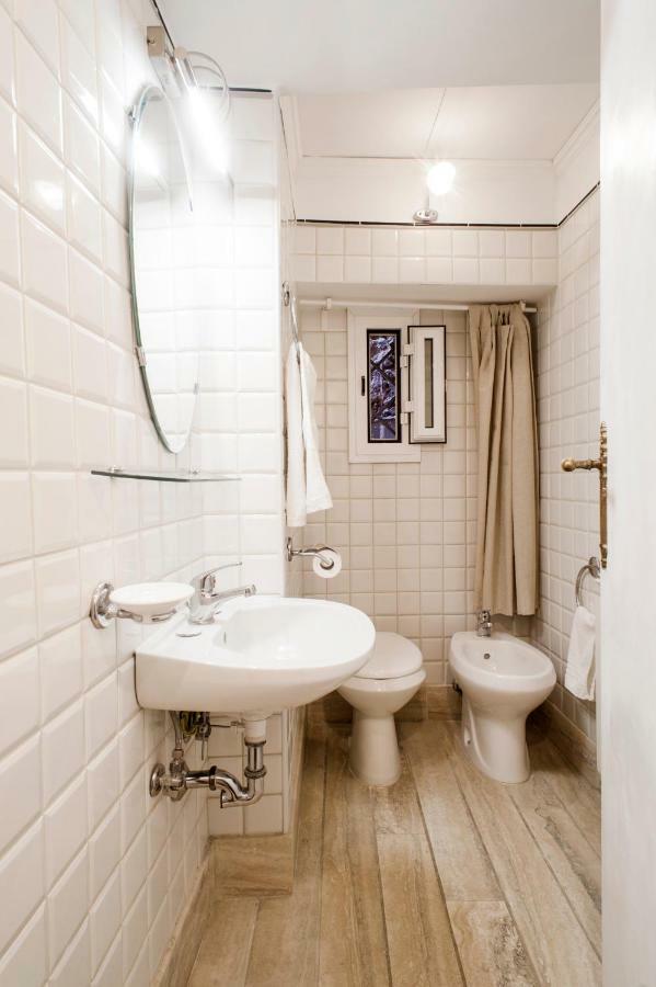 Santa Cecilia Apartment Roma Dış mekan fotoğraf